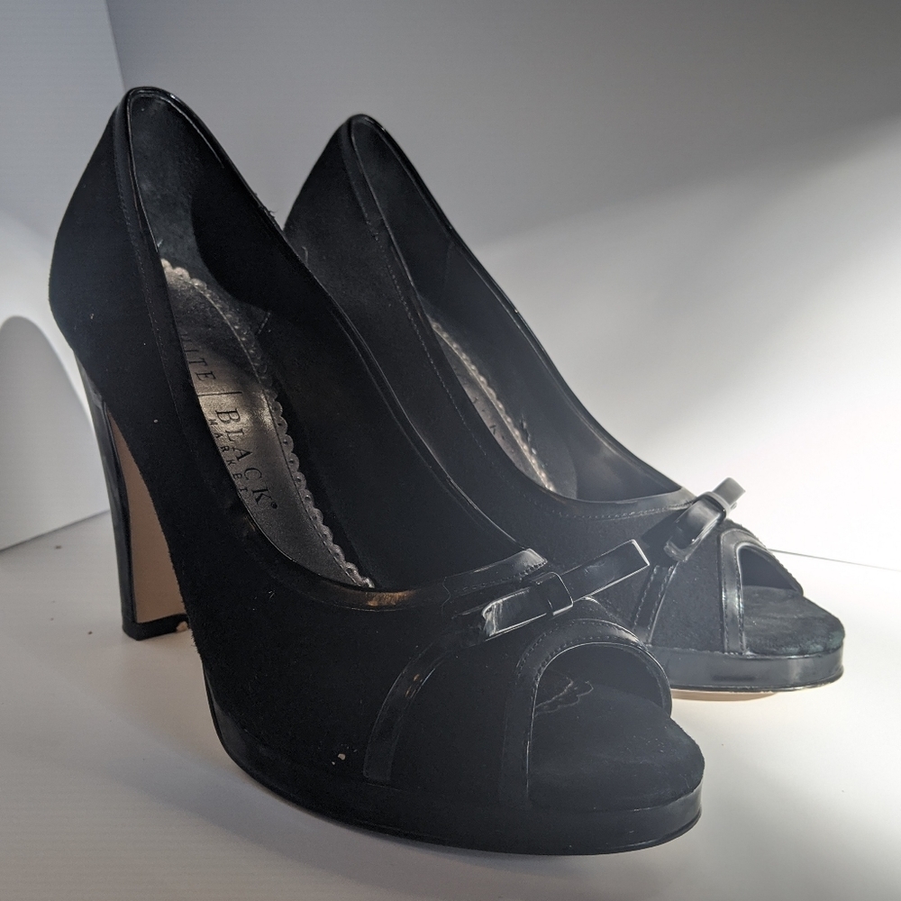 White House Black Market peep toe heels